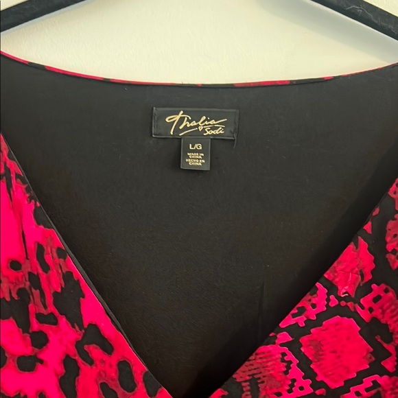 Thalia Sodi Vibrant Red and Black Animal Print Ruched Midi Dress Size L - Picture 3 of 13